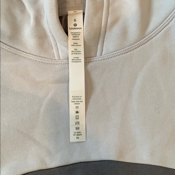 Lululemon NWOT sweatshirt - Picture 5 of 5